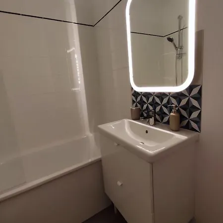 דירה 22 - Coucher De Soleil & Vue קורסיי-סור-מר